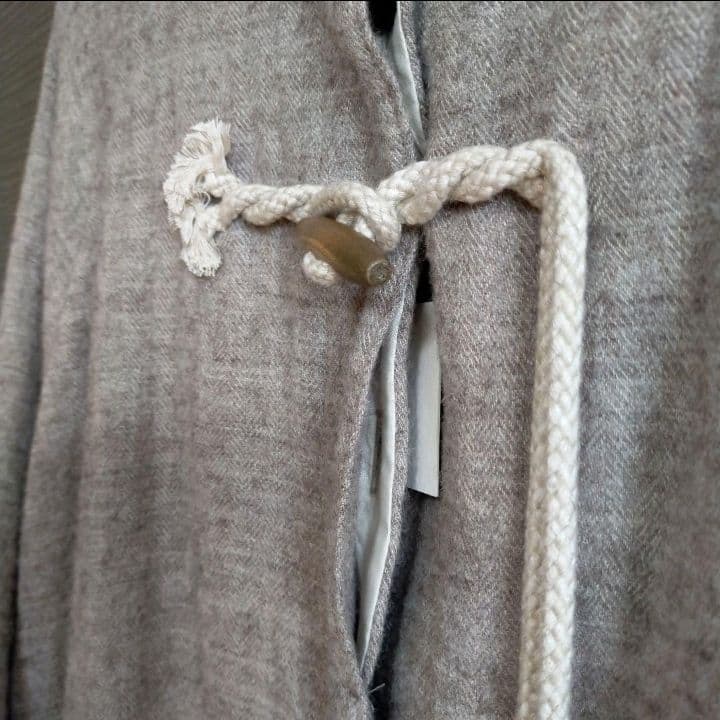 も*も様 【新品】tumuguツムグ シェットランドウールリネンヘリンボンショー