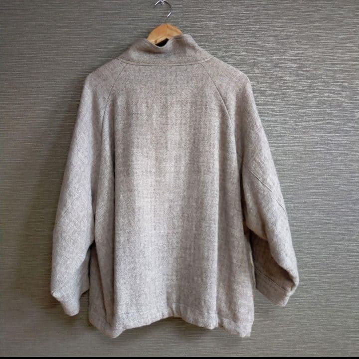 も*も様 【新品】tumuguツムグ シェットランドウールリネンヘリンボンショー