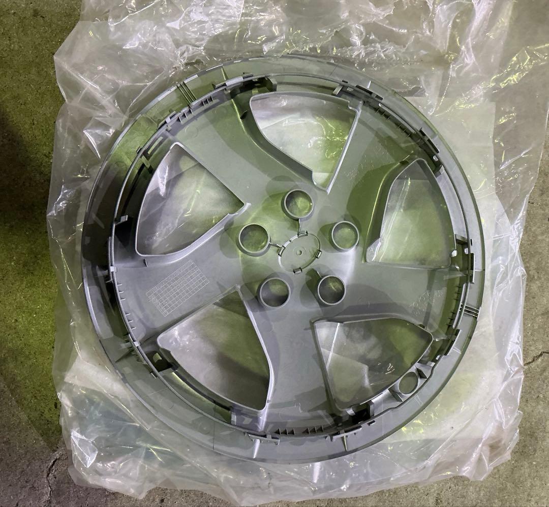 プリウス 新車外し ホイールのみ販売可