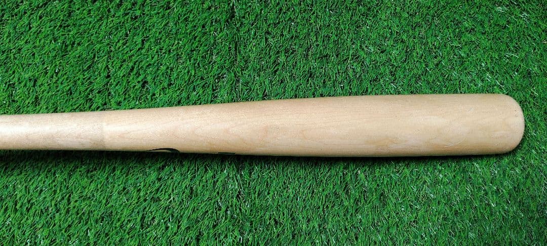 アシックス　田中広輔　木製バット　①