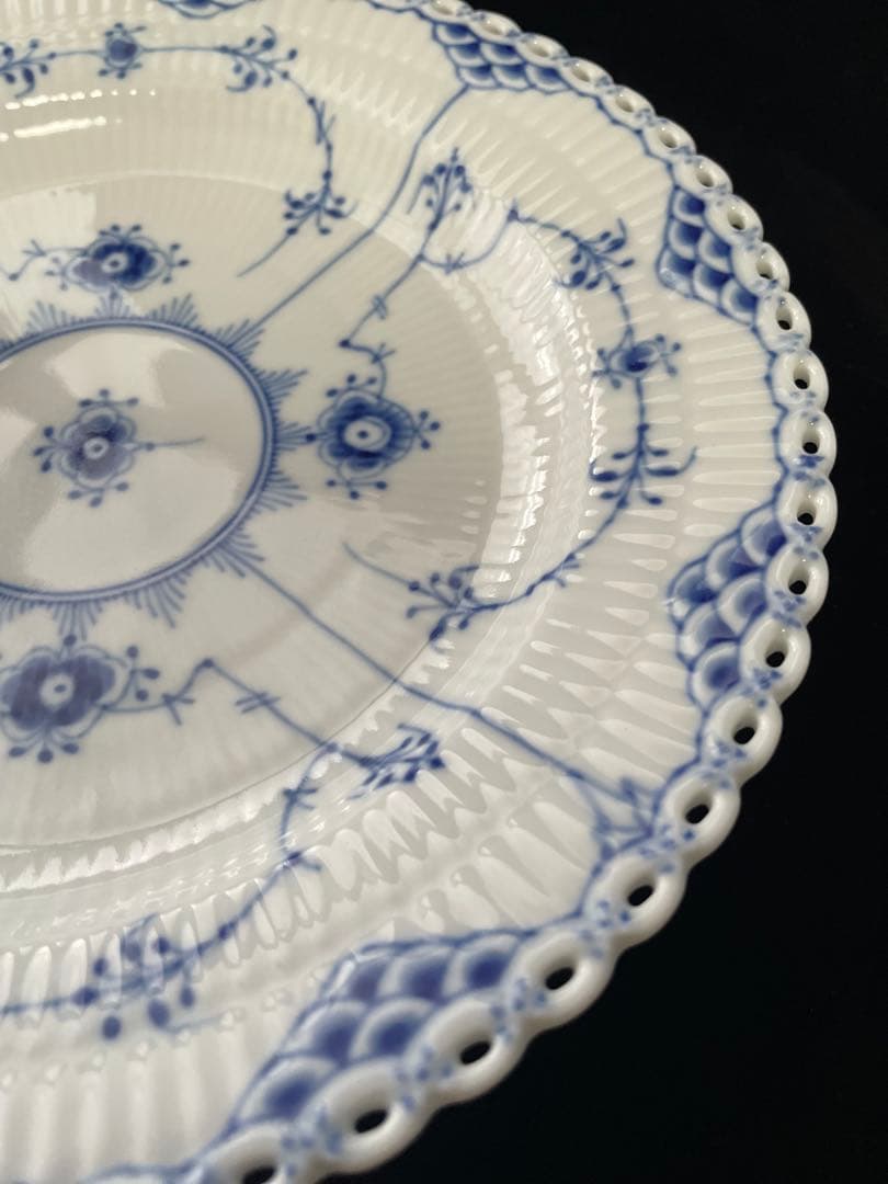 ロイヤルコペンハーゲン　フルレース 25センチ　皿