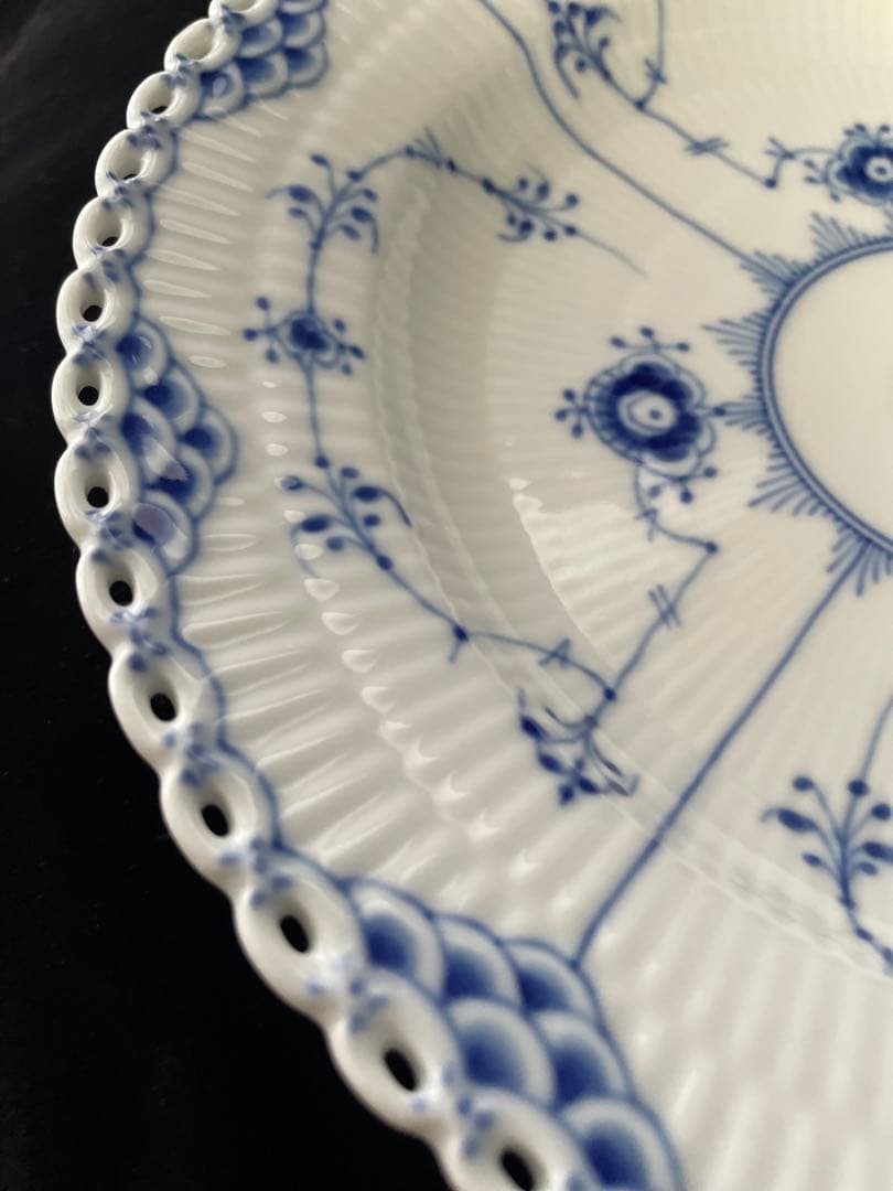 ロイヤルコペンハーゲン　フルレース 25センチ　皿