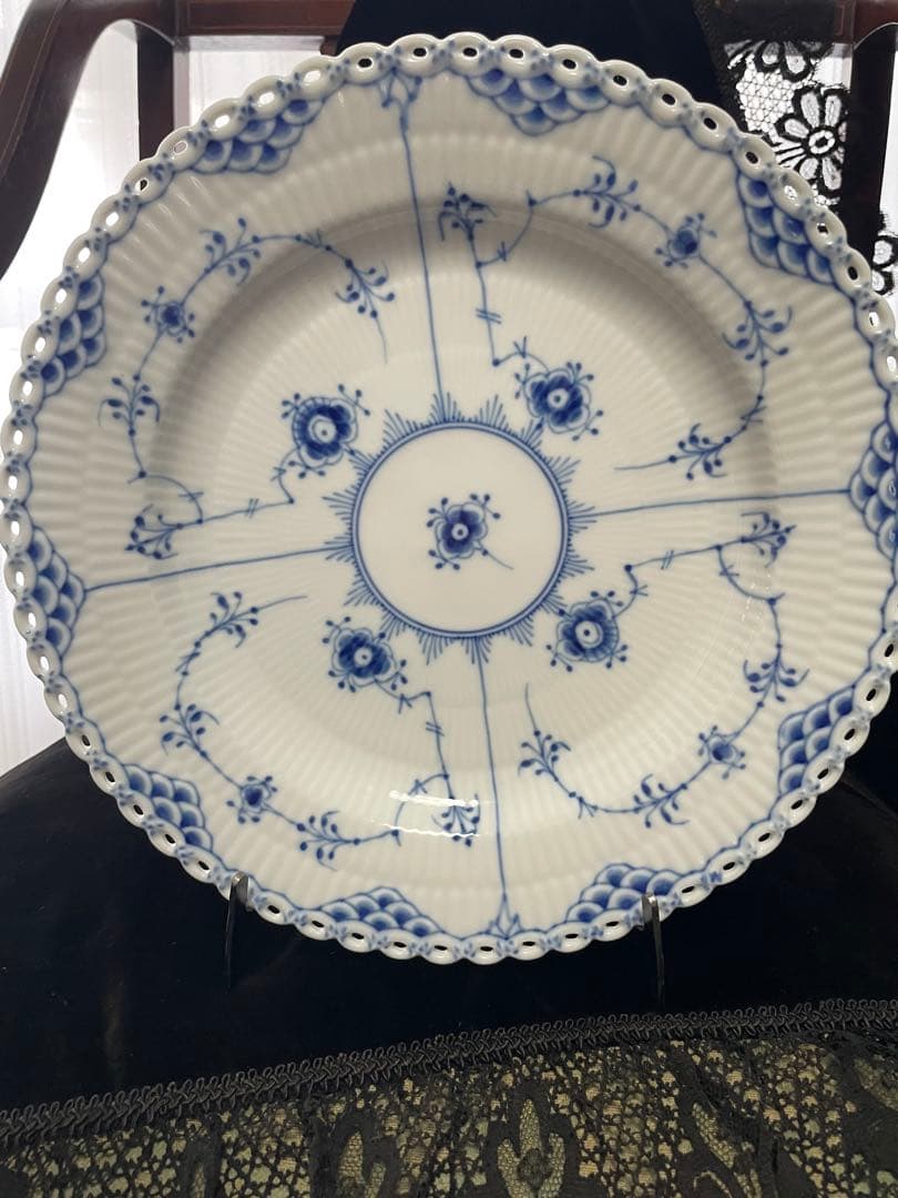 ロイヤルコペンハーゲン　フルレース 25センチ　皿