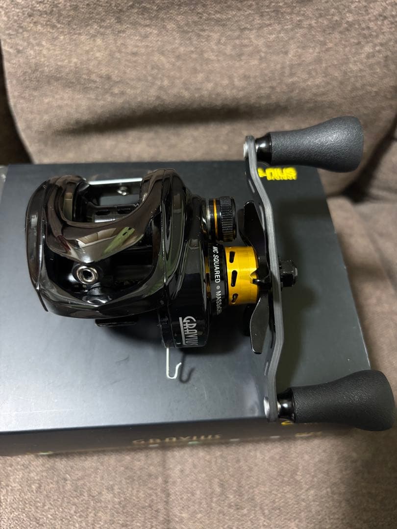 G-nius 【GRAVIUS 】グラビアス2023 左ハンドル7.3