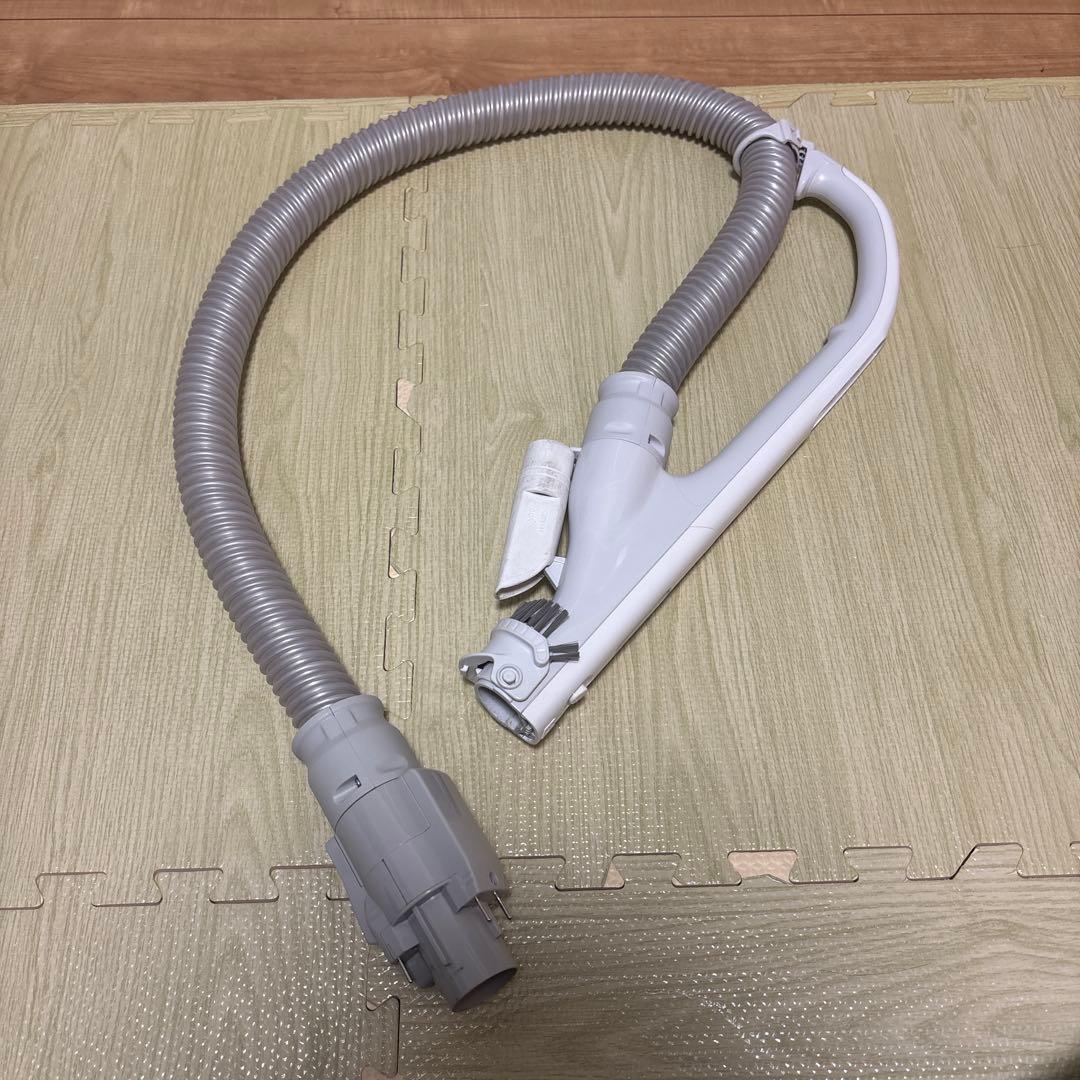 キャニスター掃除機 ホワイト