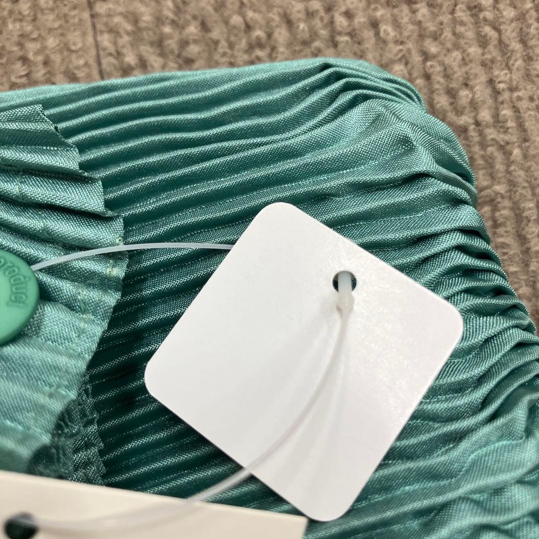 im product イッセイミヤケ　プリーツ　エプロン　グリーン系　日本製