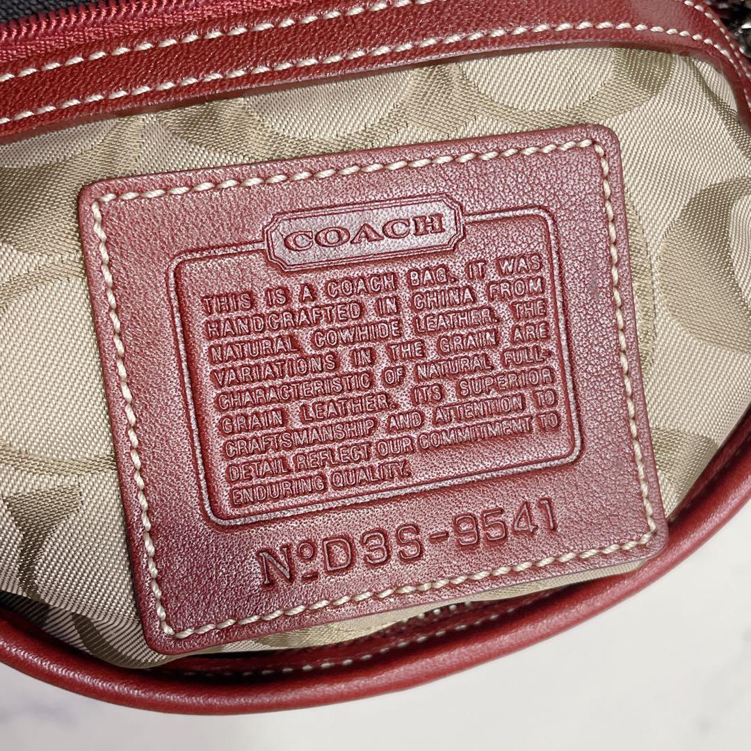 新品同様✨COACH アクセサリーポーチ ホーボー レッド 肩掛け オールレザー