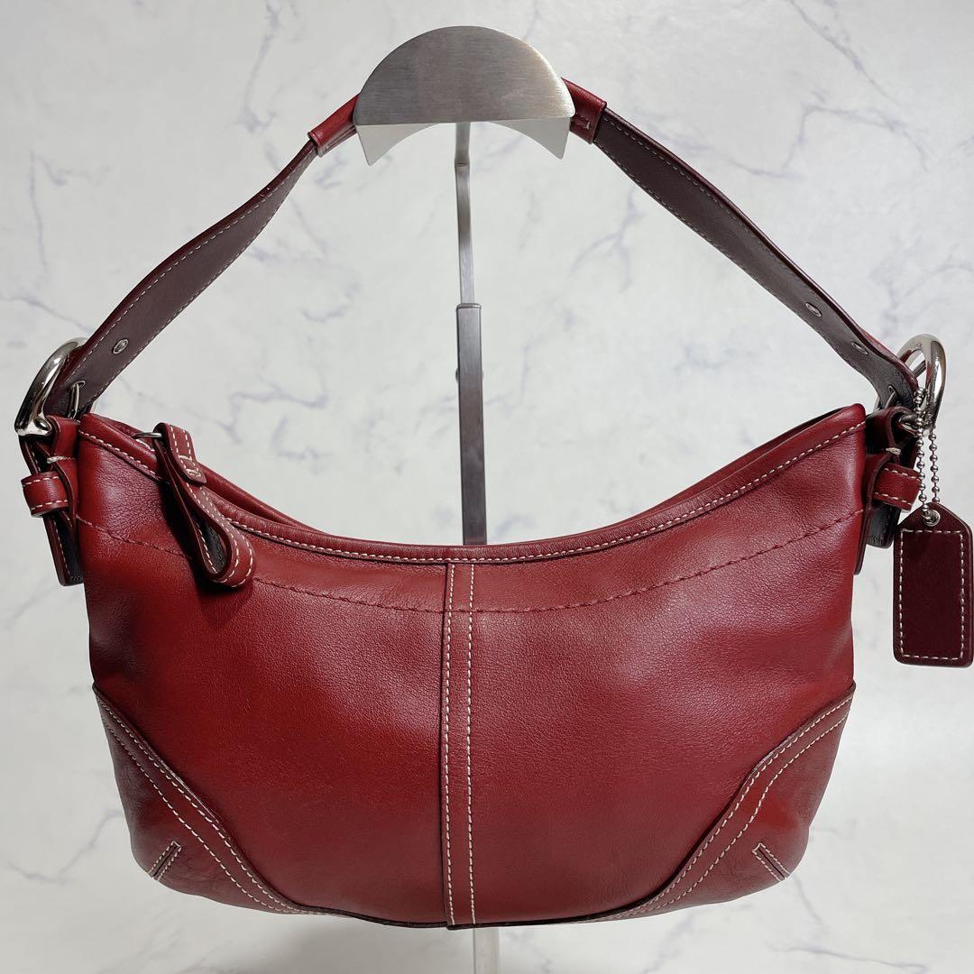 新品同様✨COACH アクセサリーポーチ ホーボー レッド 肩掛け オールレザー