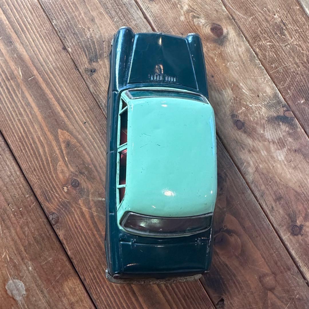 昭和レトロ　ブリキ おもちゃ　ダットサン　ブルーバード　希少