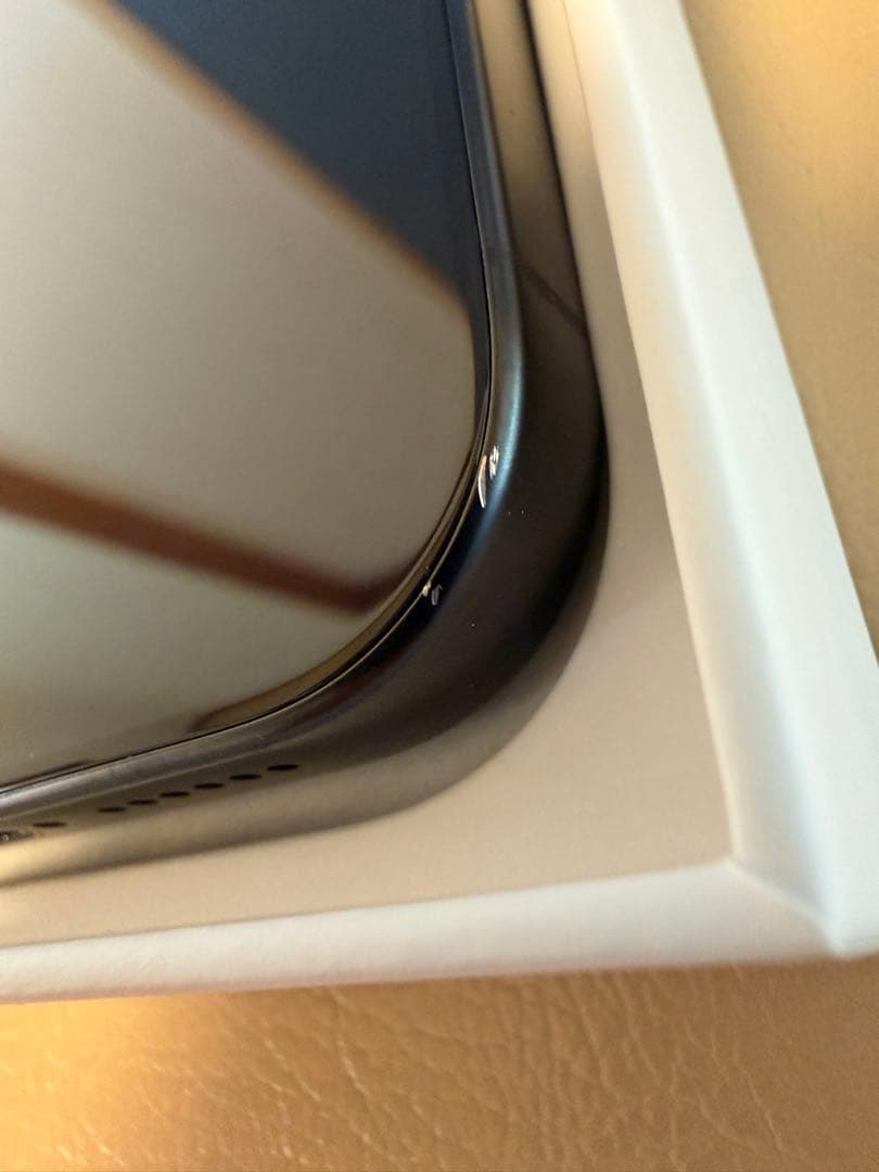 Apple iPhone 16 Pro Max チタニウムブラック 本体