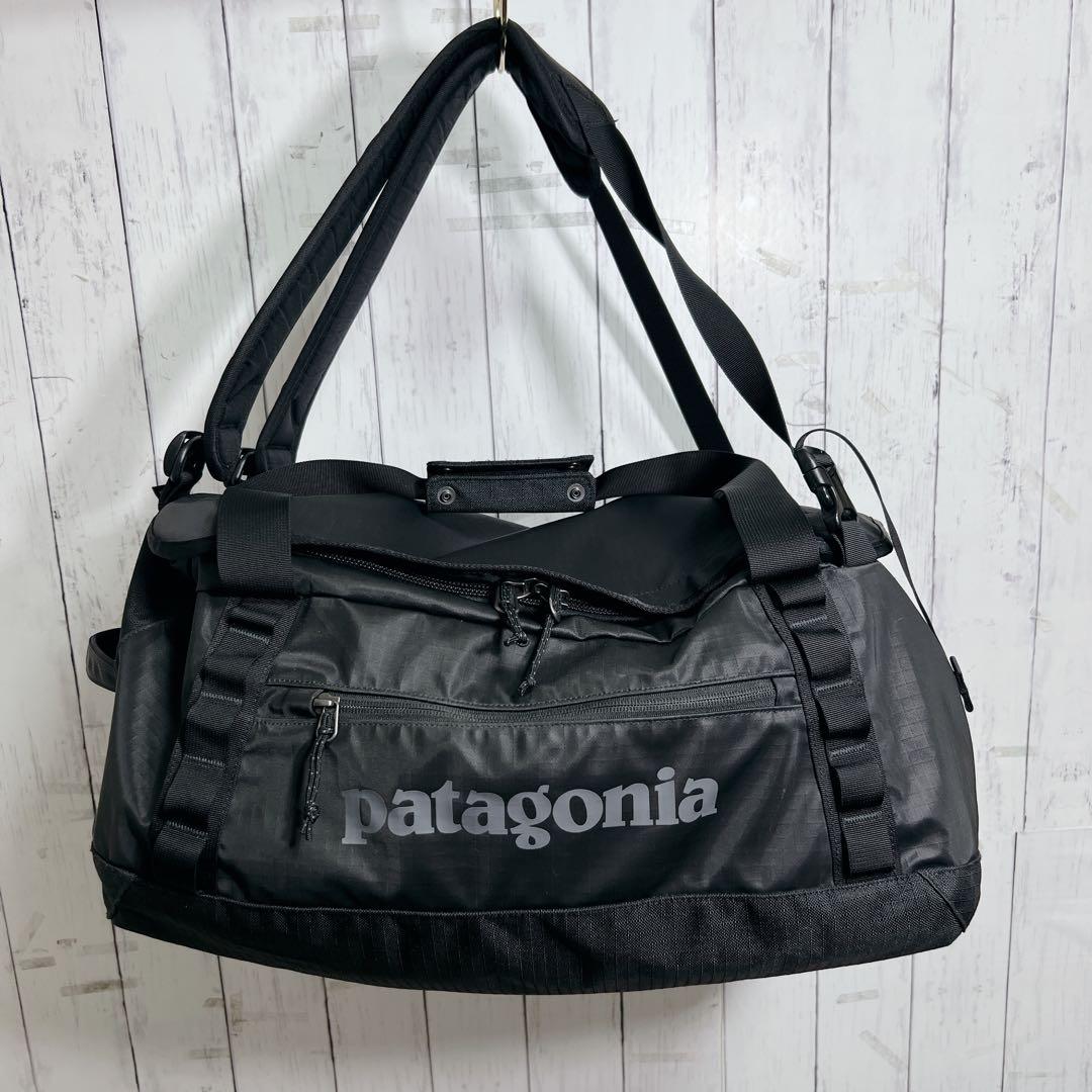 【美品】パタゴニア ブラックホールダッフル 40L 黒 ボストン リュック 人気