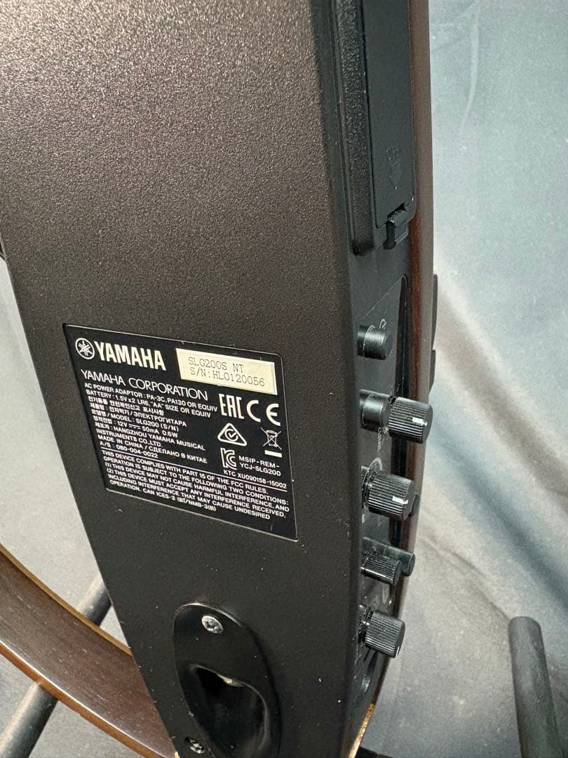 【美品】YAMAHA SLG200N /NT ヤマハ サイレントギター