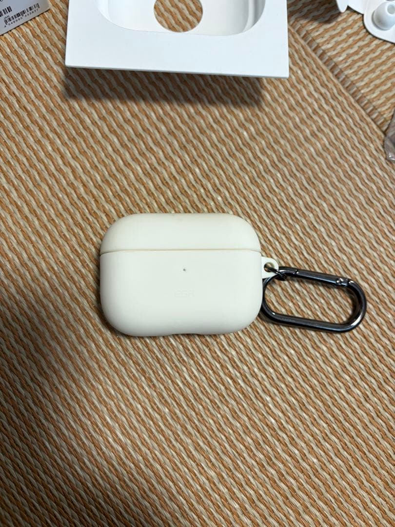 k-k AirPods pro2 本体 ホワイト 付属品付き