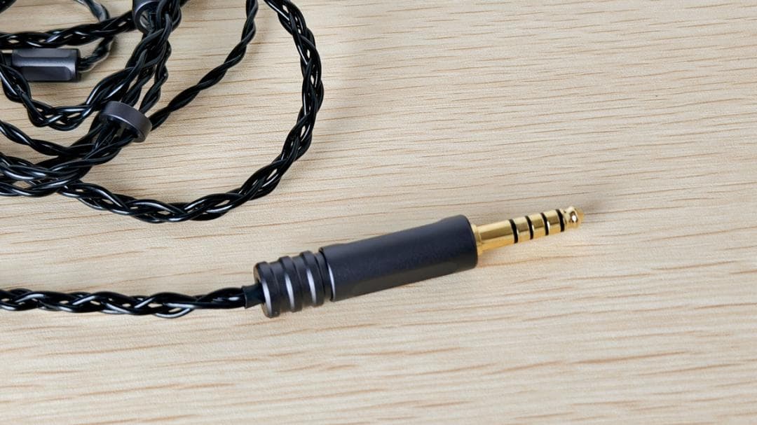 ZiiGaat Crescent 2DD＋2BA イヤホン アイソバリック構造