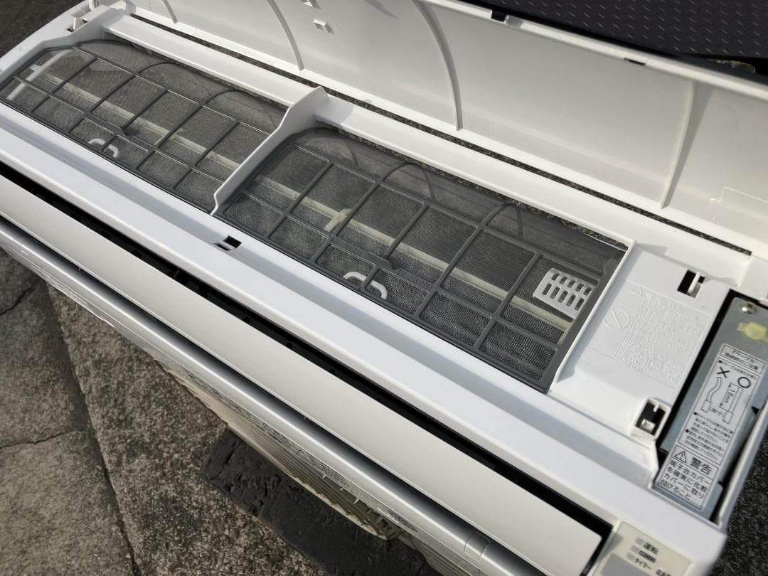 愛知岐阜/送料込★日立　2.5kwエアコン　 RAS-AC25F　2016年製