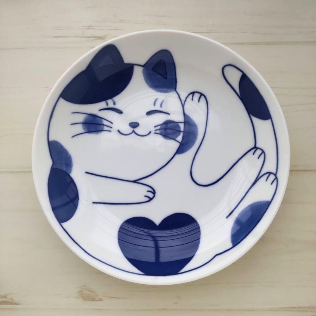 新品2点セット　美濃焼　ねこちぐら　20cm皿　ミケ　猫　ねこ　ネコ