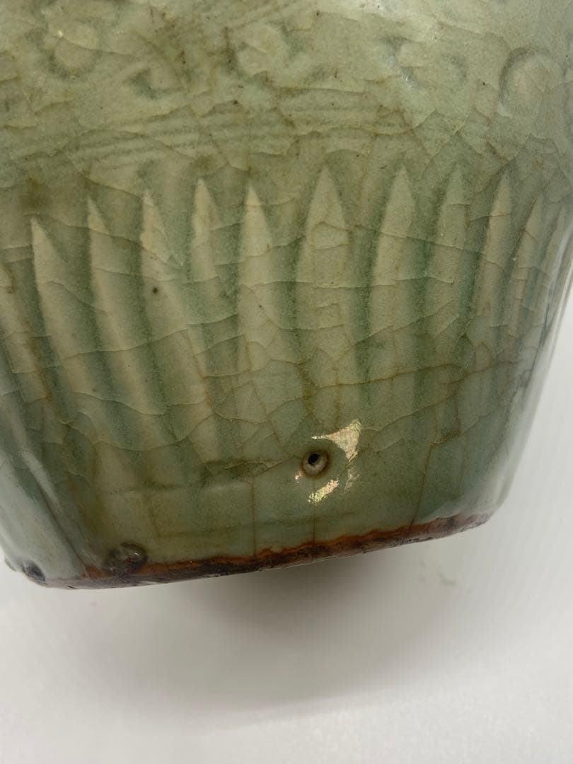 中国　元時代　龍泉窯　七観青磁　共箱　送料込み1101