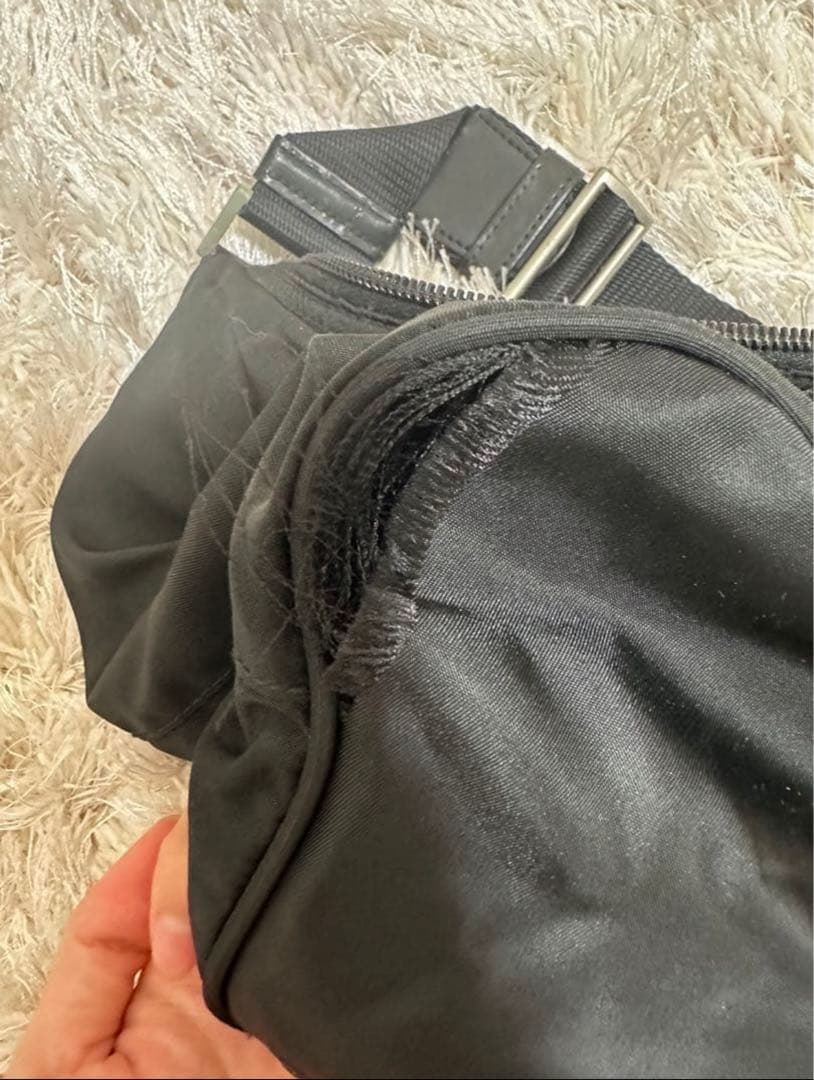 PRADA ショルダーバッグ