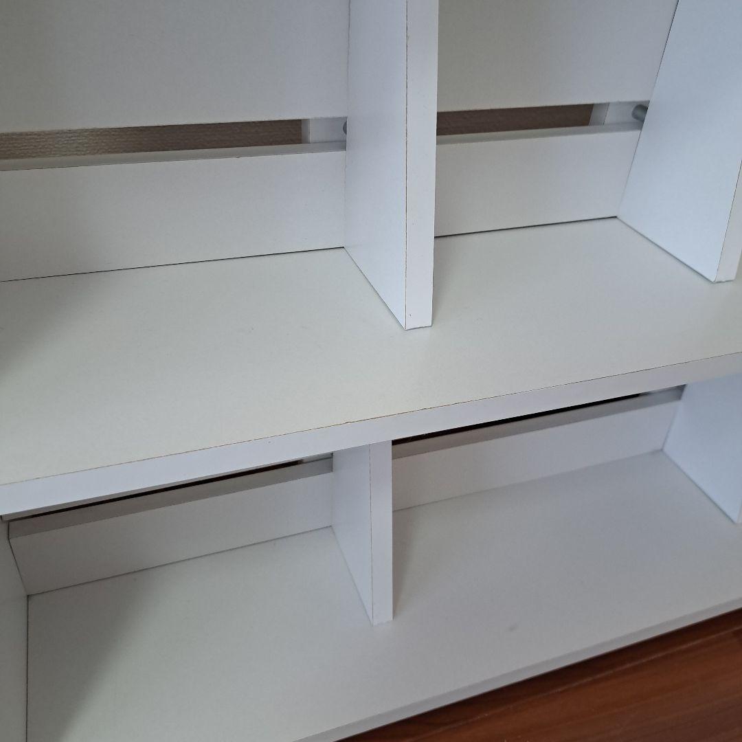 ホワイト 本棚 下段 コミック図書室