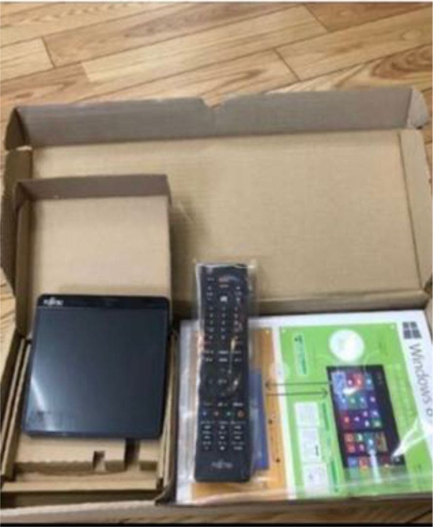 富士通パソコン　ESPRIMO WF1/M