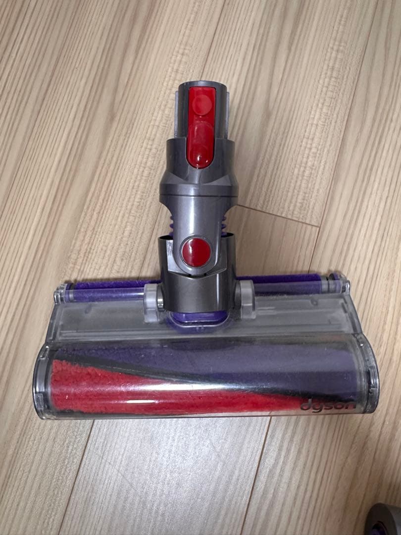 Dyson V10 ハンディクリーナー 各種アタッチメント付き