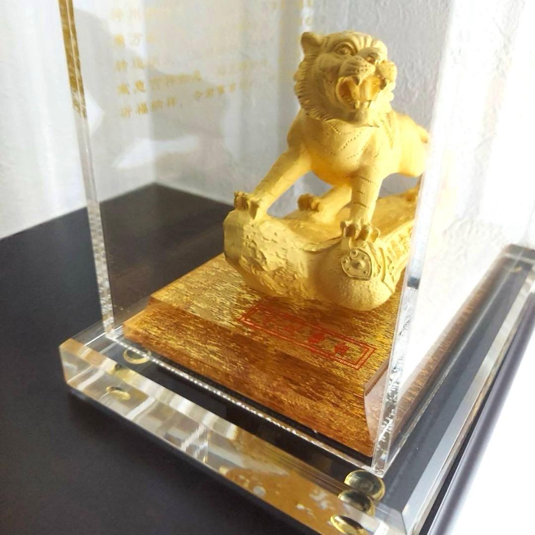 中国　香港　マカオ　虎　タイガー　骨董品　オブジェ　インテリア18×17cm