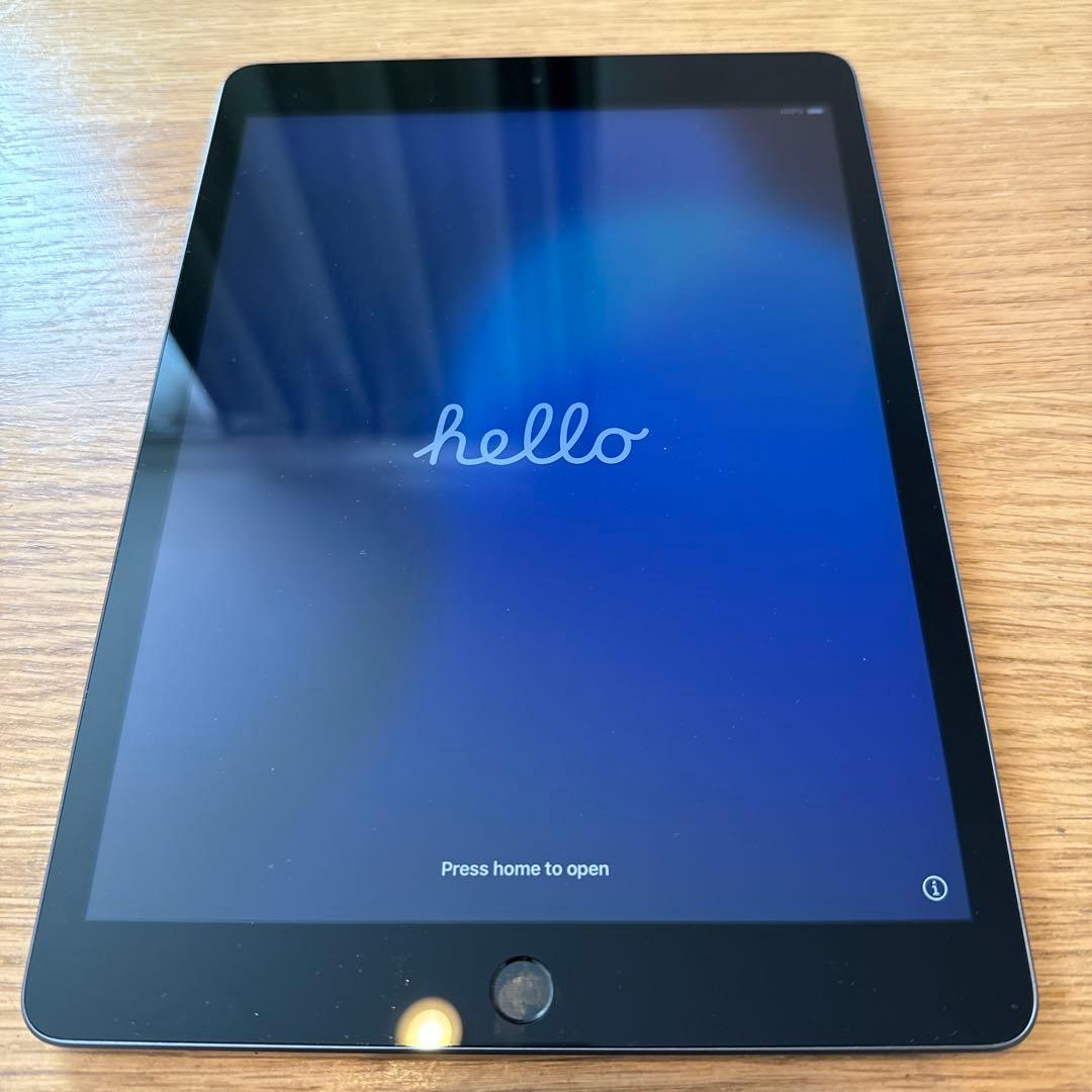 iPad 第7世代　Wi-Fi 32GB　スペースグレー