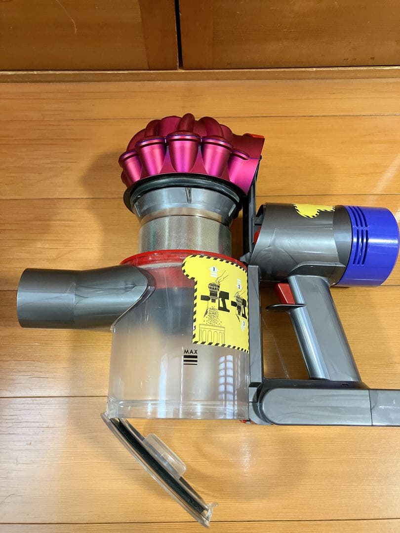 クール【dyson】SV11/HH11 V7 コードレスクリーナー