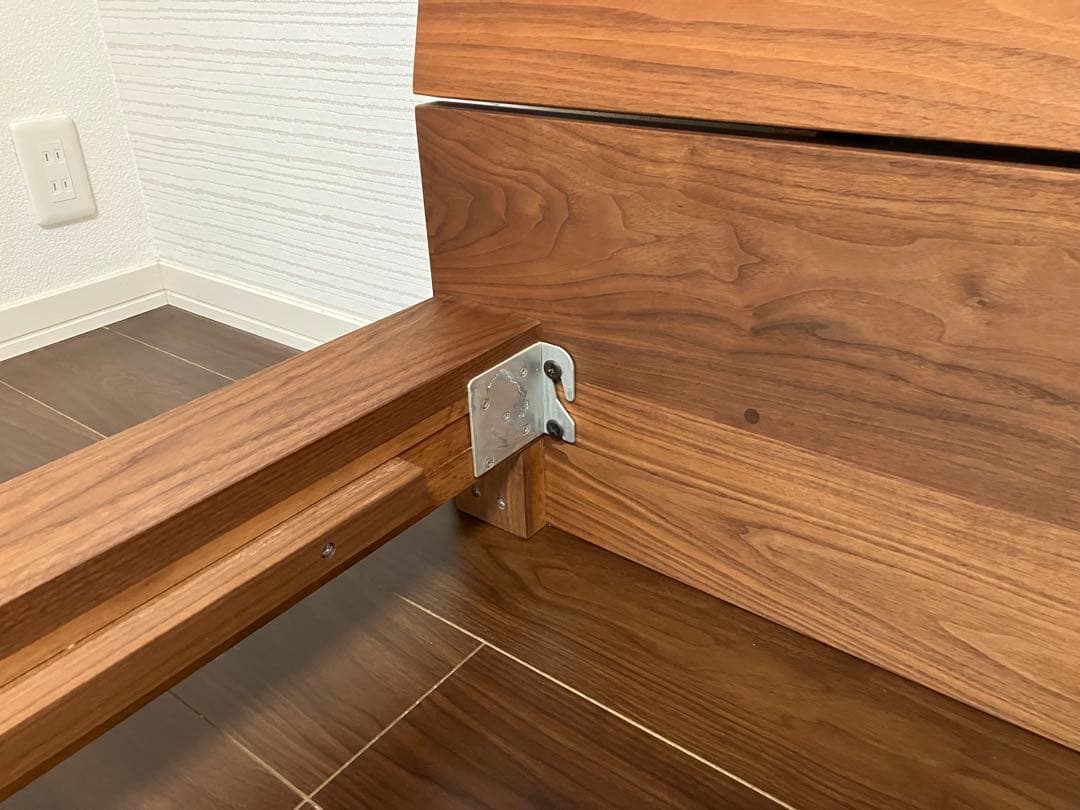 MASTERWAL モアレス ベッド キング WN（ウォールナット）