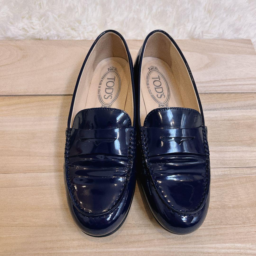 TOD’S トッズ ローファー パテント ロゴ刻印　24cm ネイビー
