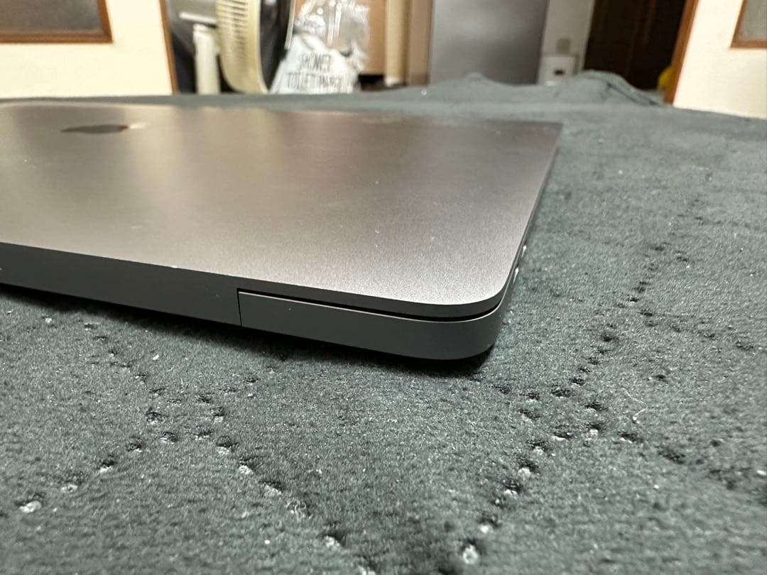 美品MacBook Pro 2019 16インCoi 9 RAM32 SSD1T