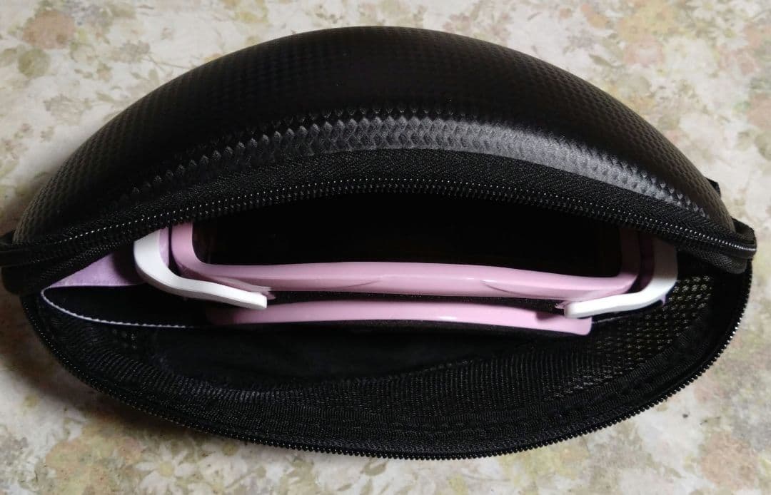 nima子ども用スキースノボーウェア 、 ゴーグル、ケース付き