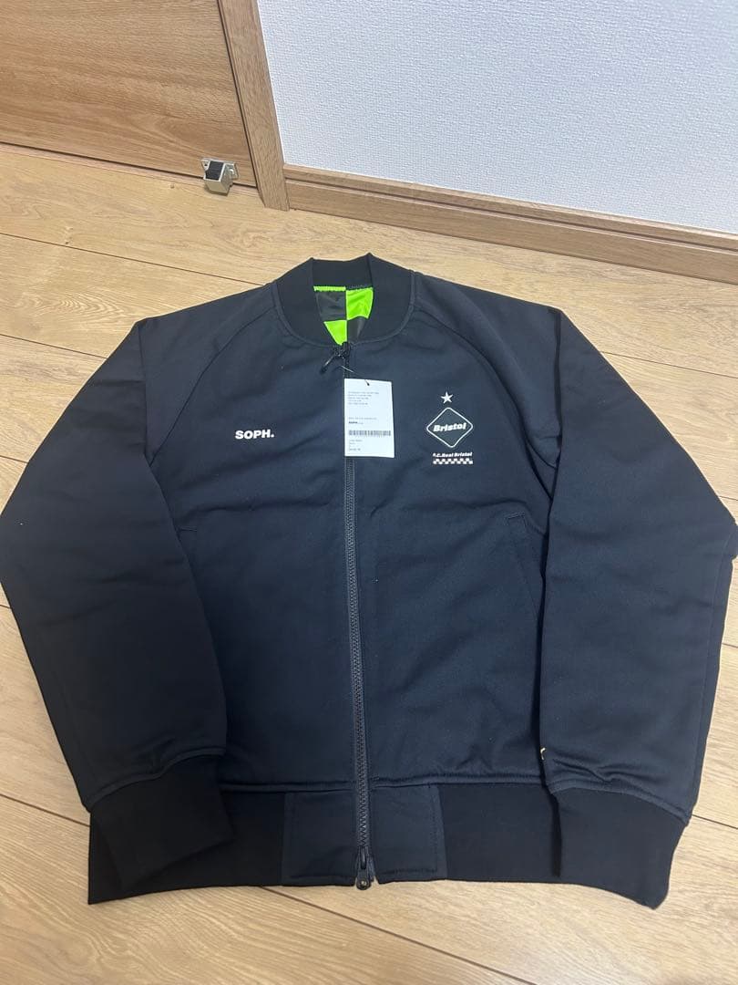 新品　定価46,200円　F.C.R.B. リバーシブルジャケット