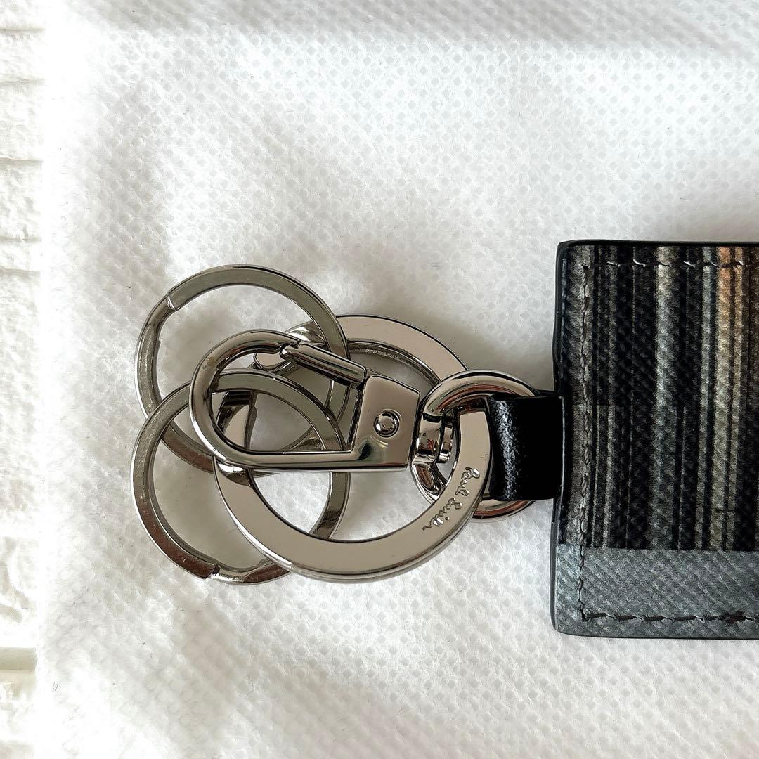 新品✨ポールスミス キーホルダー Mini ストライプ ウォール キーリング 車