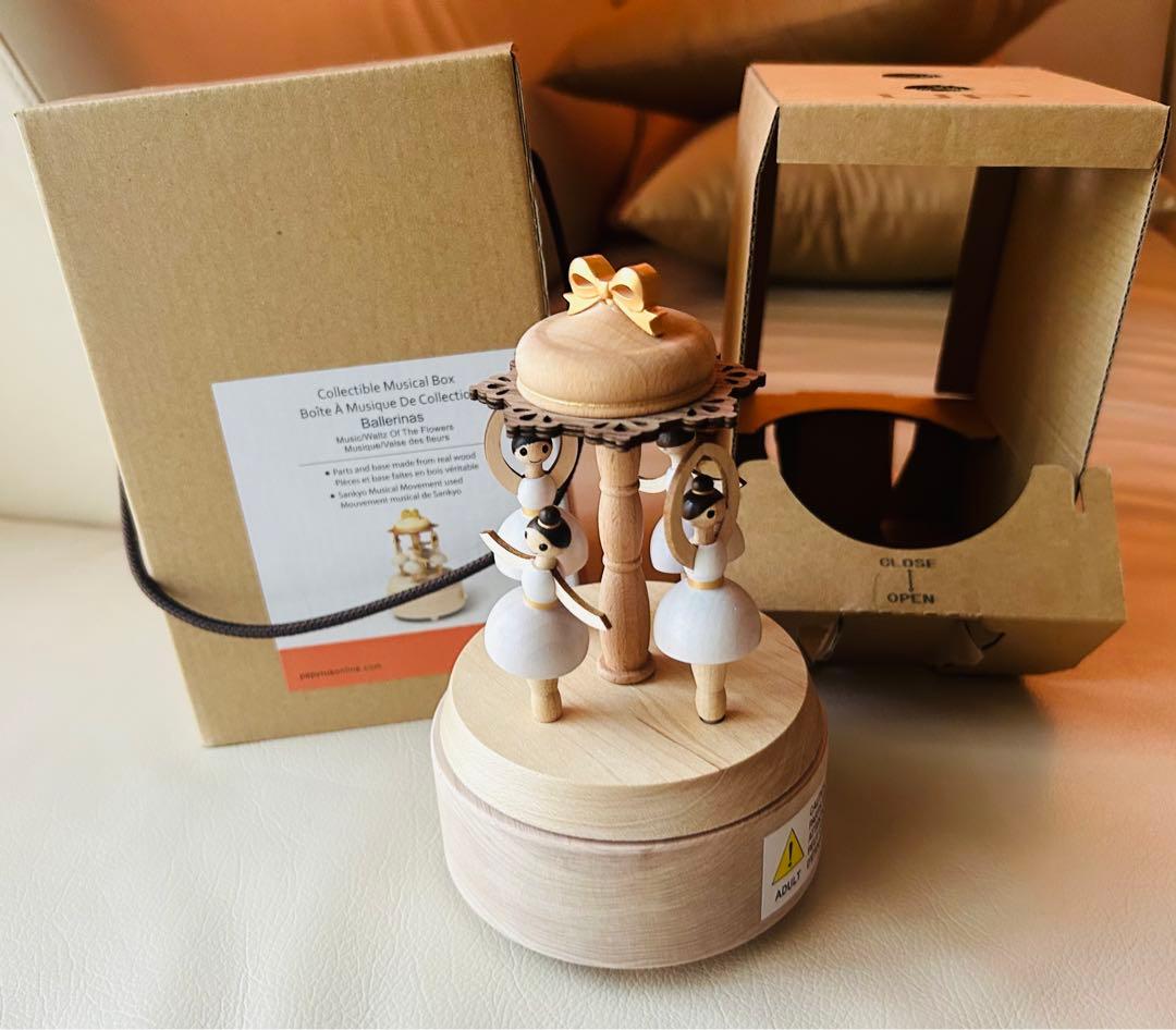 新品、wonderful lifeのハンドメイドの木製オルゴール、バレエ