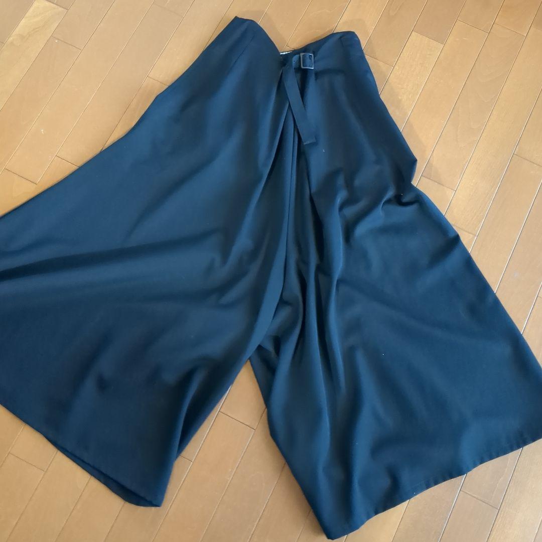 ヨウジヤマモト黒 ガウチョパンツ バックル付き