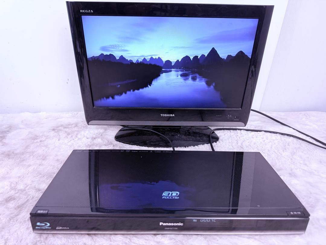 すぐ視聴♪Panasonic DMR-BZT700 1TB ブルーレイレコーダー