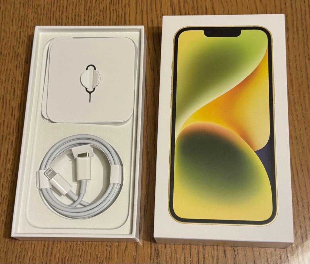 iPhone14 256GB イエロー SIMフリー 美品