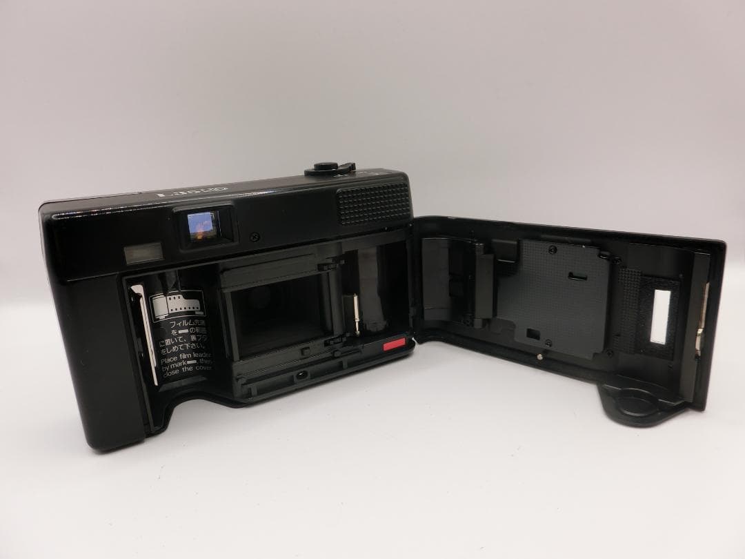 【完動品】 NIKON L35AD ピカイチ ISO 1000 フィルムカメラ