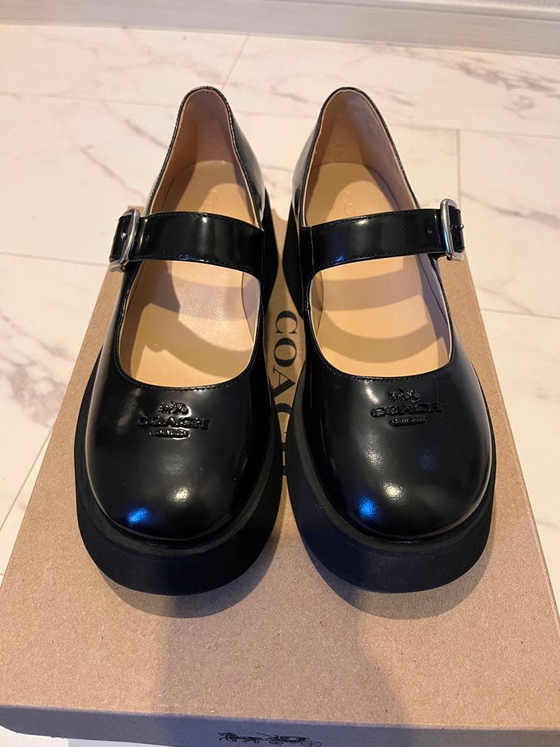 【COACH 】メリージェーン厚底靴