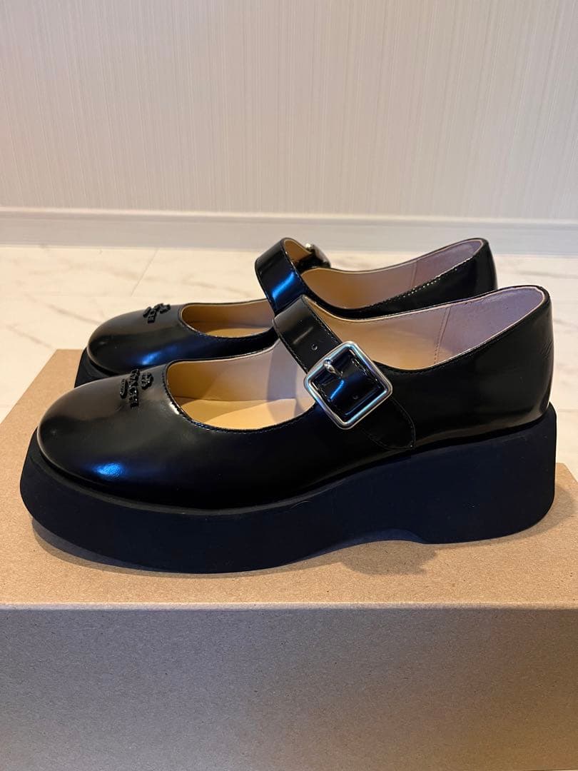 【COACH 】メリージェーン厚底靴