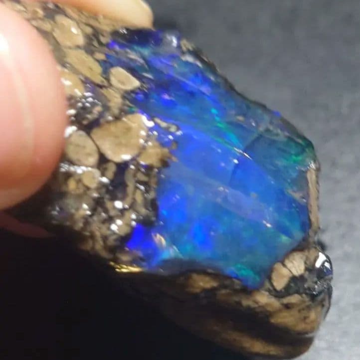 【60ct】 エチオピア　ウェロ産オパール 原石 標本　鉱石