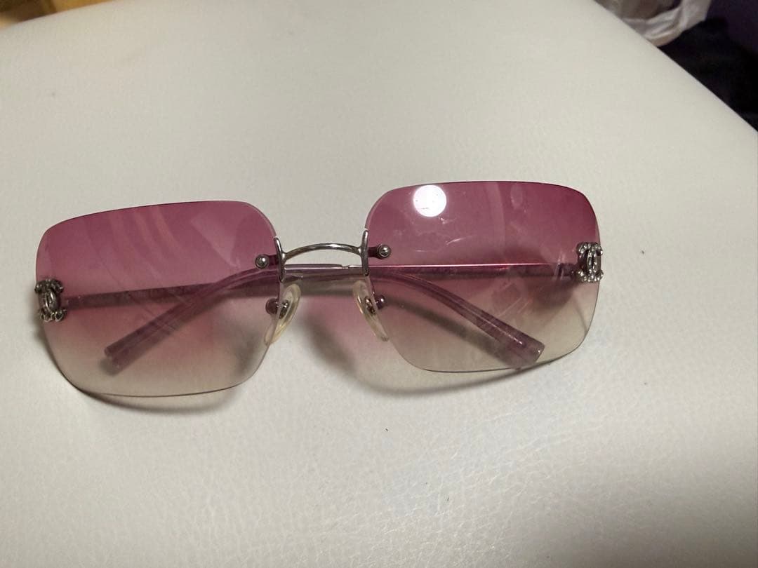 CHANEL シャネル　リムレス　スクエア　サングラス　ココマーク