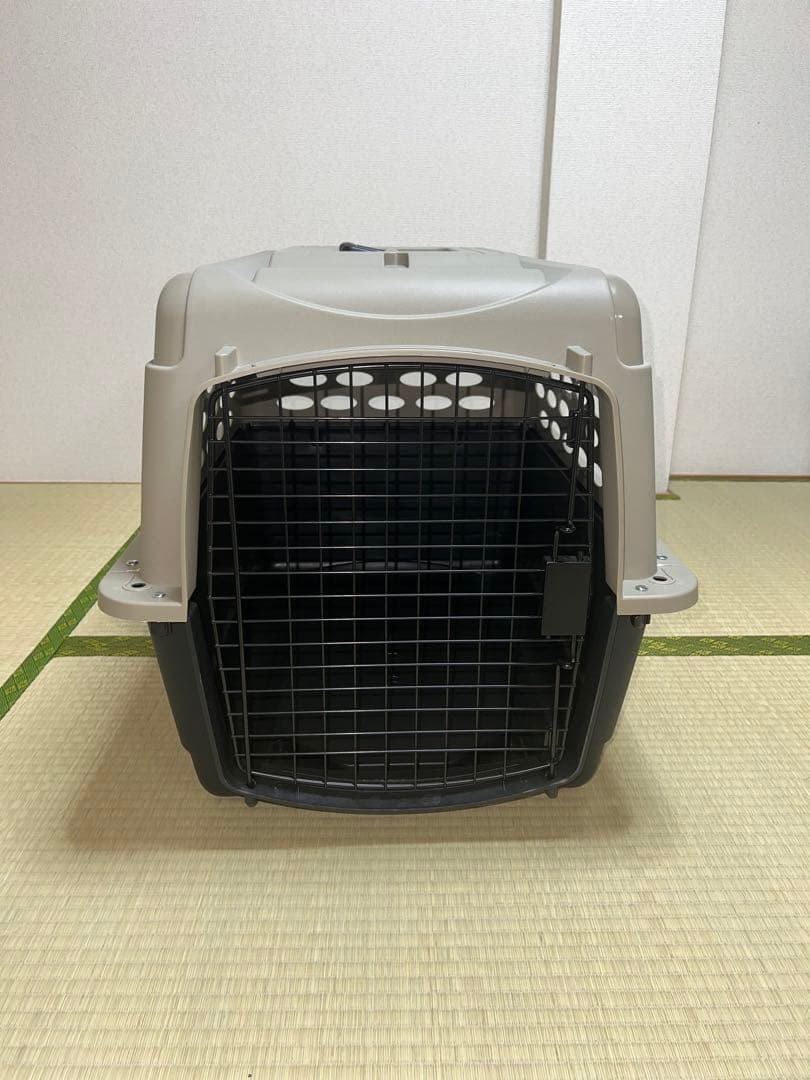 犬用ケージ グレー 中型犬用 通気孔付き