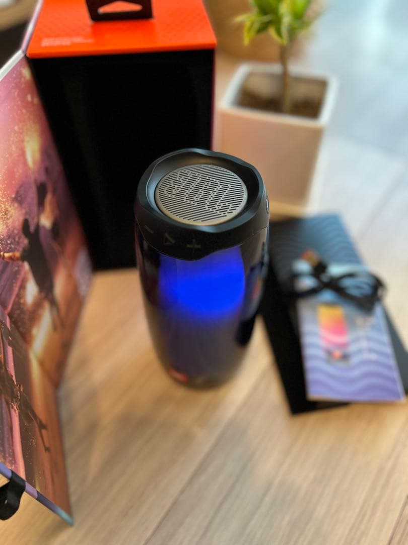 ✨美品JBL PULSE 4 ポータブルBluetoothスピーカー ブラック