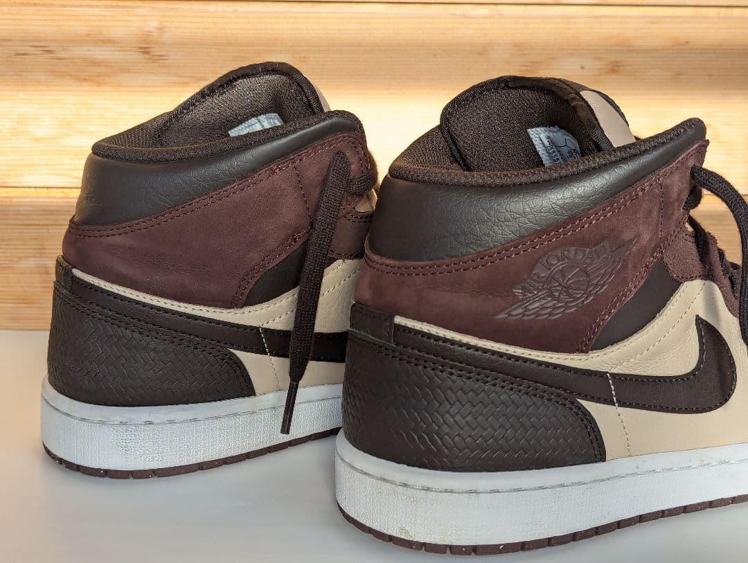 シューズ(男性用) Air Jordan 1 Mid Se 10