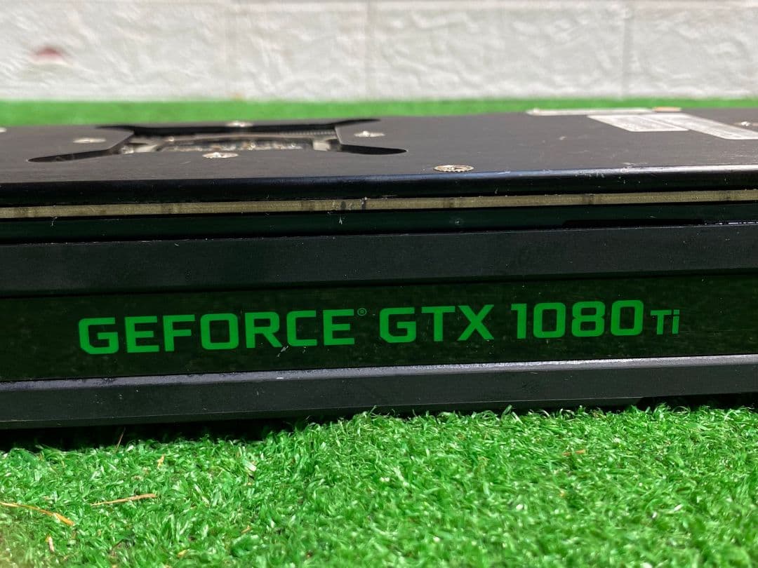 GAINWARD GeForce GTX1080ti赤黒動作未確認