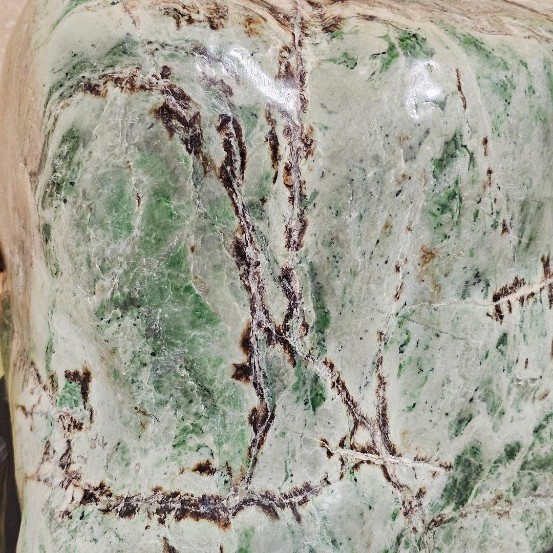 日高翡翠 34kg 北海道産日本銘石水石ひすいヒスイ鑑賞石