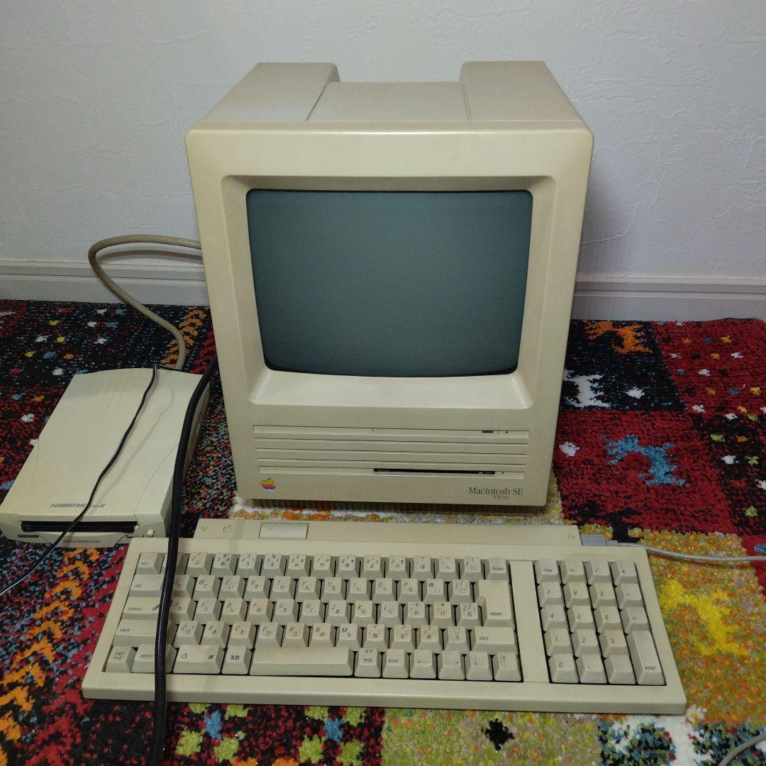 動作品　Macintosh SE　FDHD 4MB＋MOドライブ　キーボード