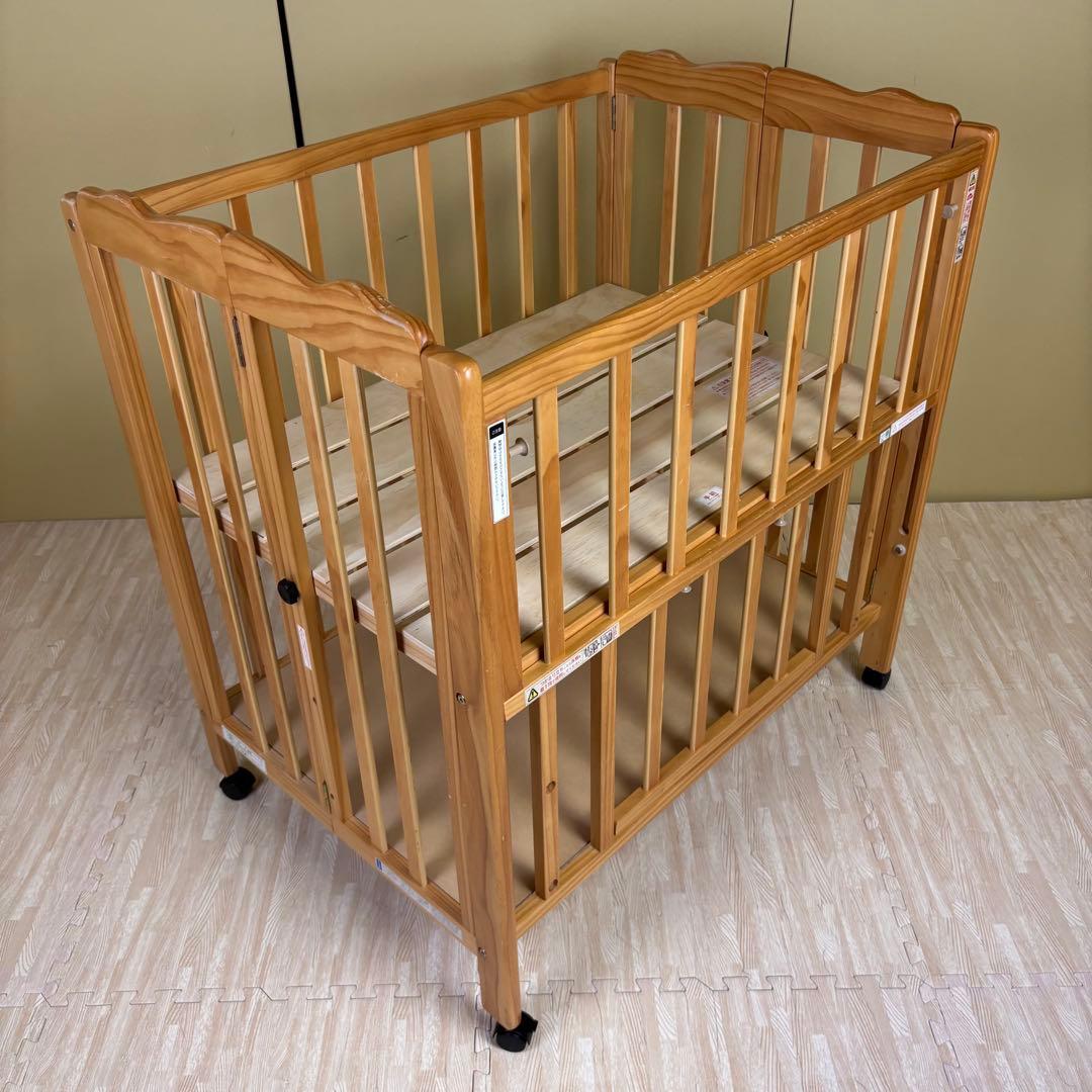 ☆除菌清掃済☆　大和屋　パタン　折りたたみミニベビーベッド　すのこ　ナチュラル